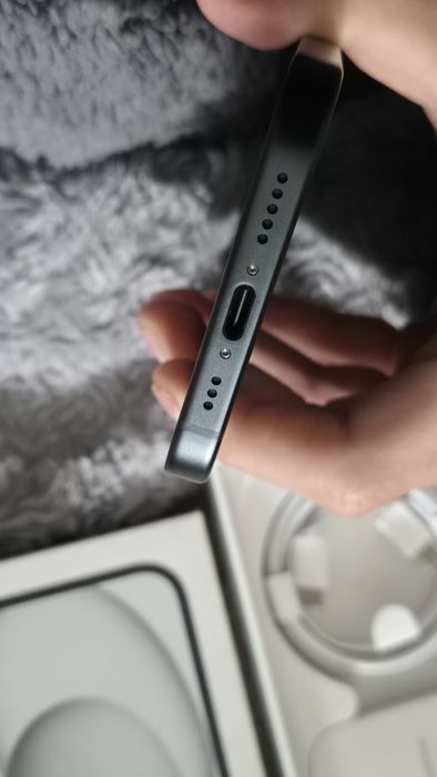 Iphone 15 128gb novo
