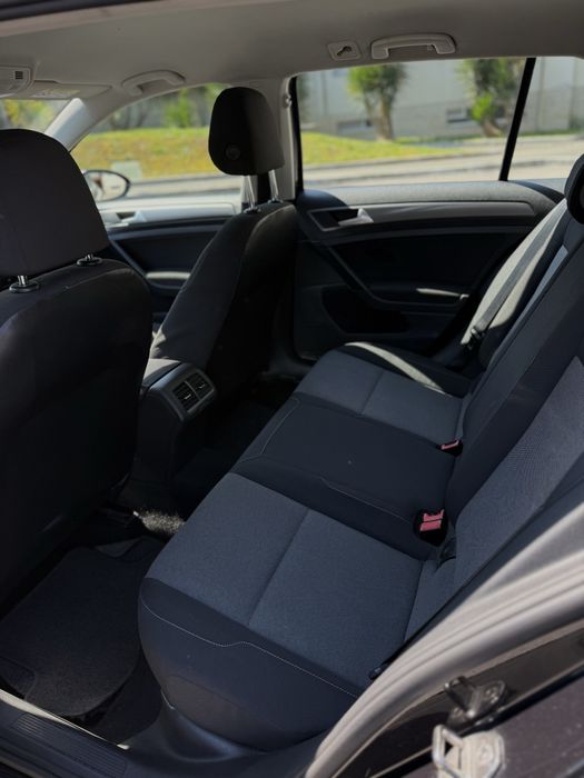 Volksagen Golf Variant BlueMotion