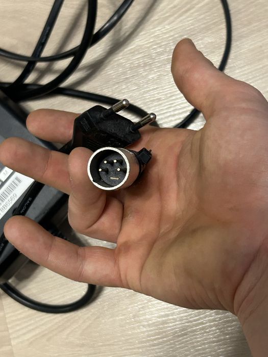 Ladowarka do roweru elektrycznego