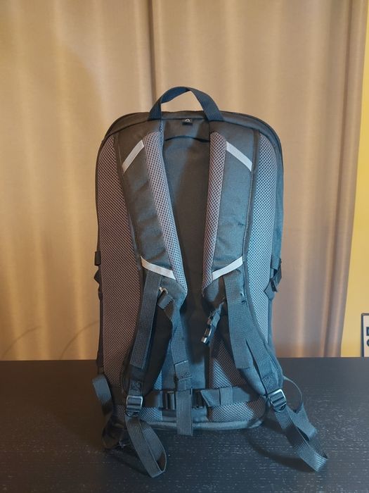 Mochila de Caminhada Quechua 30L