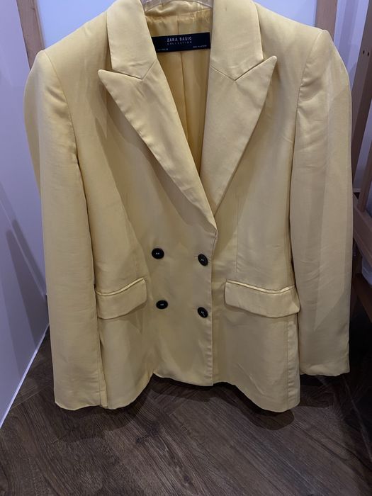 Блейзер жовтий Zara S