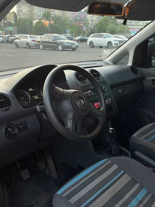 Volkswage  Caddy 2013