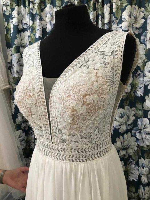 Suknia ślubna rozmiar 36/38