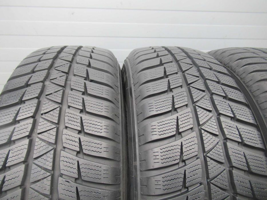 Opony Zima 4szt Falken Eurowinter HS449 215/70R16 100T