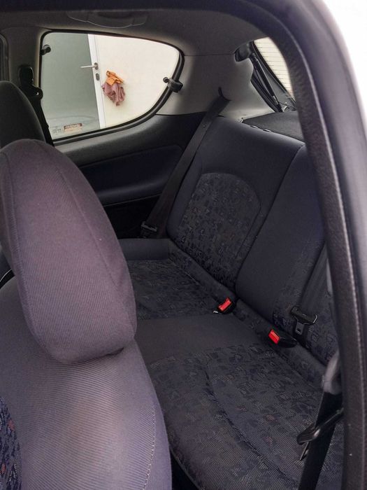 Peugeot 206 - Excelente Oportunidade - Gasolina 1100cm³
