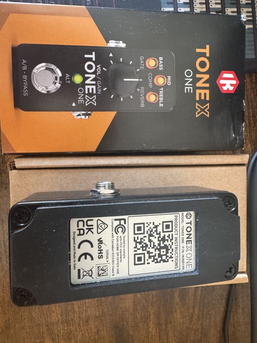 IK Multimedia TONEX One – Pedal de Amp Modeling (Como Novo)