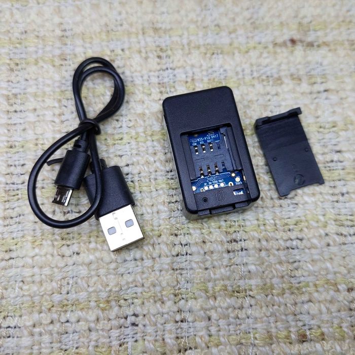 Миниатюрный GSM - GPS трекер надежный гпс микрофон M7 прослушка для мониторинга с мелочами на карте