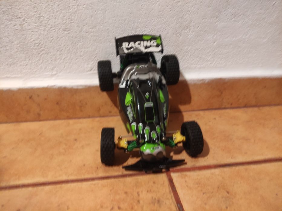 maszynę na panelu sterowania i włącz