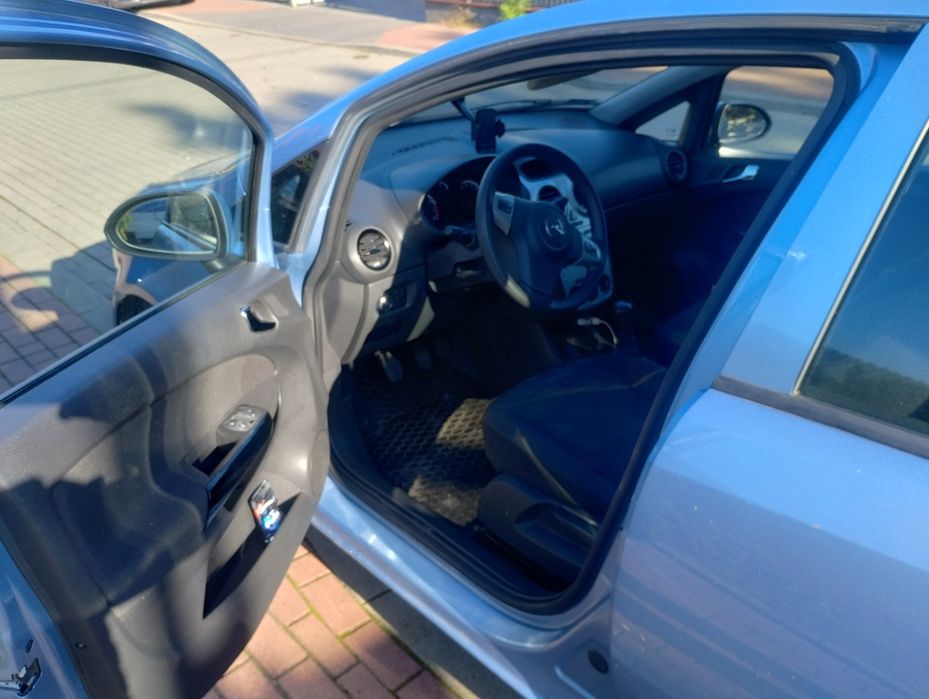 Opel Corsa D 2014 r 1.2 benzyna klima 5 drzwi