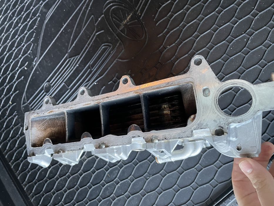 Колектор впускний VAG 04L129766AQ