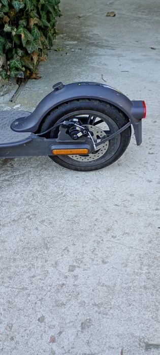 Hulajnoga elektryczna Mi electric scooter essential