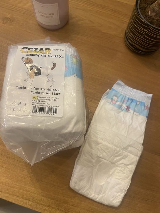 Pieluchy dla suczek XL