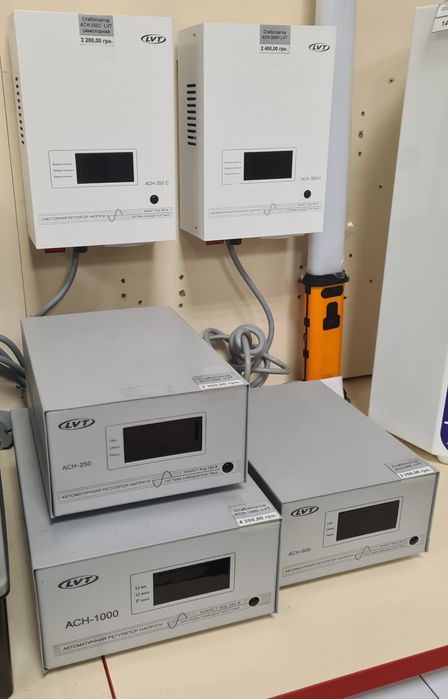 Стабілізатори напруги LVT. Стабілізатор напруги ACH-600, 250