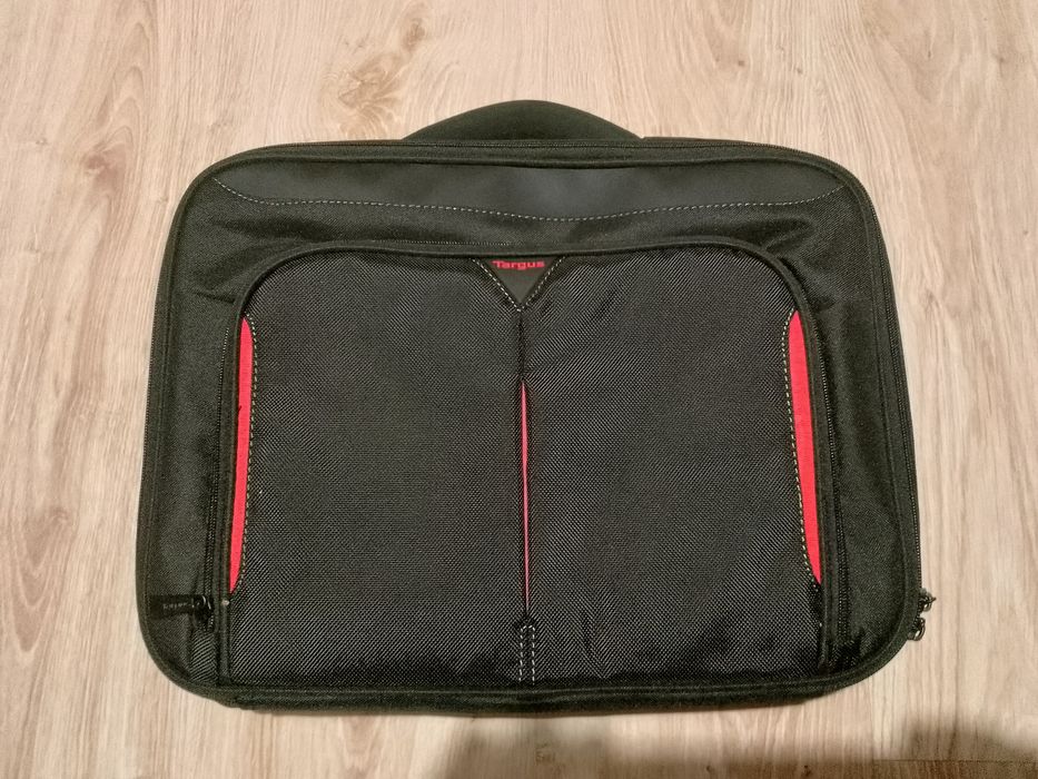 Neseser  do laptopa