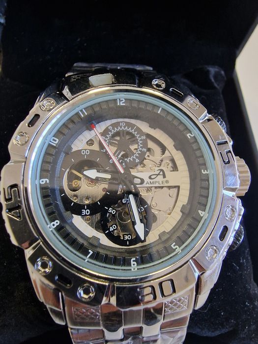 Relógio automático AMPLE