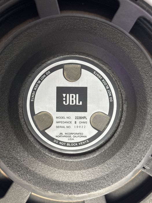 Coluna de 15” JBL 2226HPL Altifalante