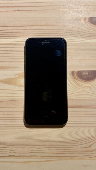 iPhone SE, Black, 256GB