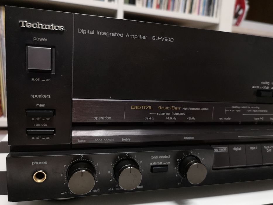 Wzmacniacz stereo Technics SU-V90D