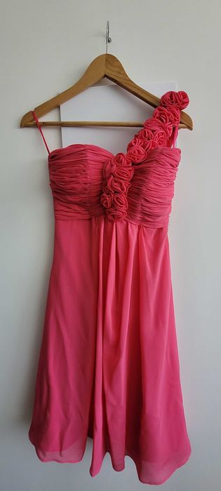 Vendo vestido de cerimónia novo