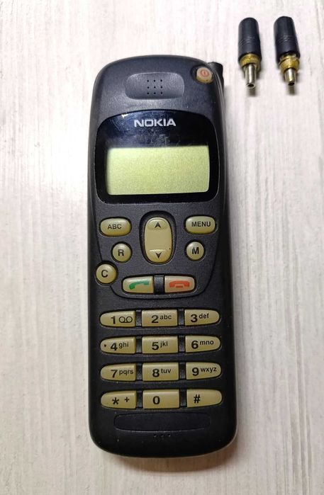 Оригинальный винтажный телефон Nokia 1620 NHK-5NY.
