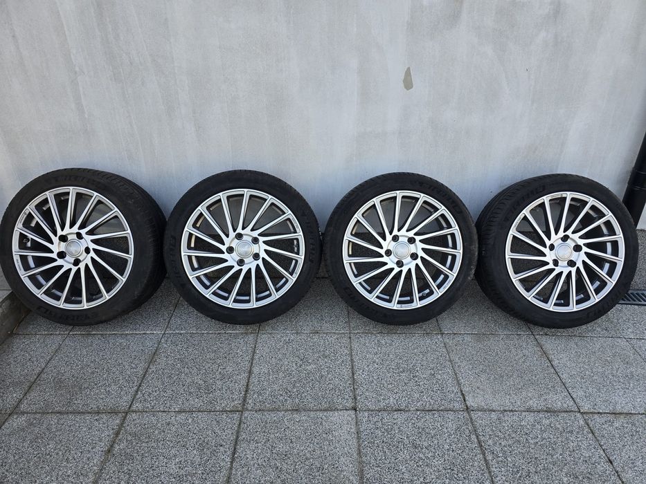 225/45R18 koła Alu letnie KIA Michelin TPMS  extra stan