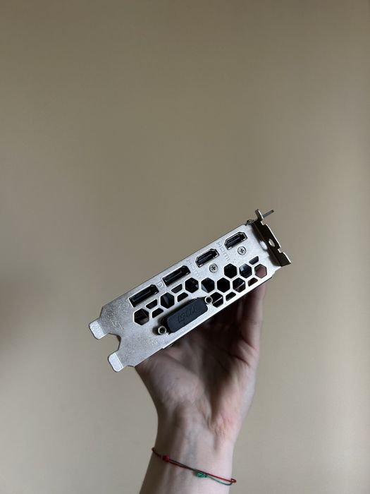 Топ! GTX 1060 3Gb Armor Msi Відеокарта з тестами