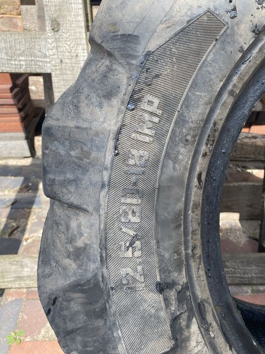 Opony 12.5/80-18 MF255 12,4/32