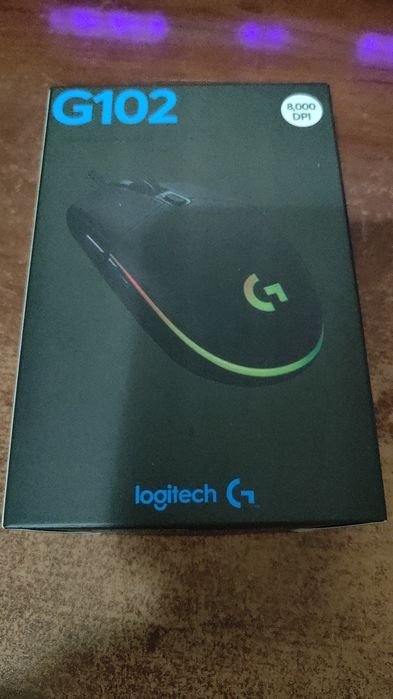 Logitech g102 white/black