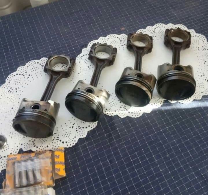 Поршні на Міцубісі Л 200