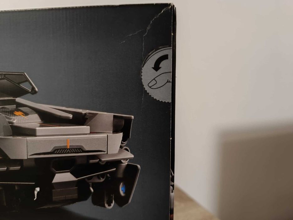 LEGO Technic 42173 Szary hipersamochód Koenigsegg Jesko Absolut