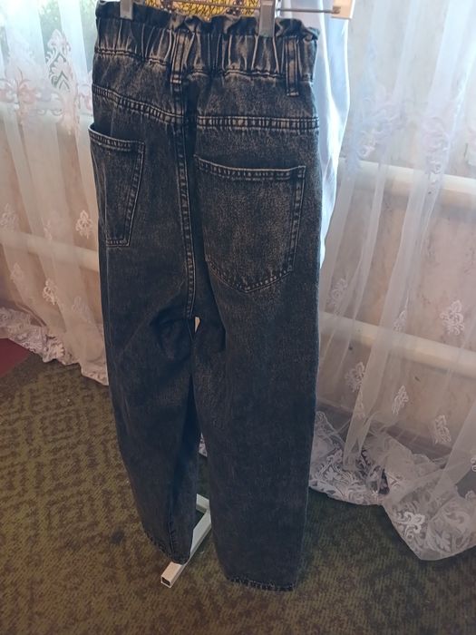 Джинсы  42размера