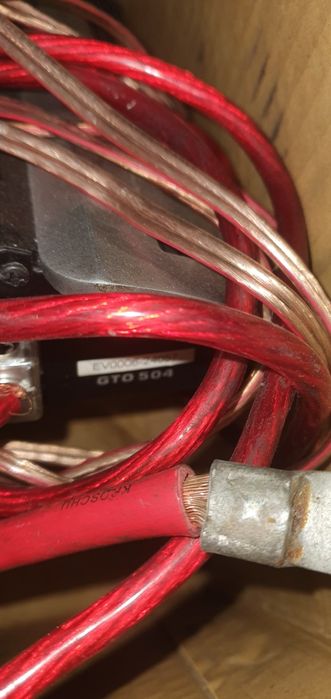 Wzmacniacz 4 kanałowy JBL GTO 504