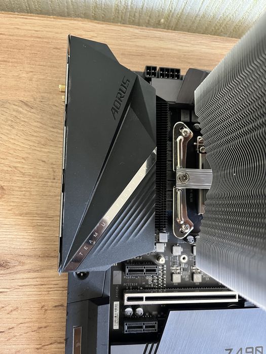 РОЗСТРОЧКА ВІД МОНО НА 3 МІСЯЦІ! Топовий Intel Core i9 11900KF, Aorus Z490 PRO AX, Be Quiet! Pure Rock 2 сучасний ігровий комплект