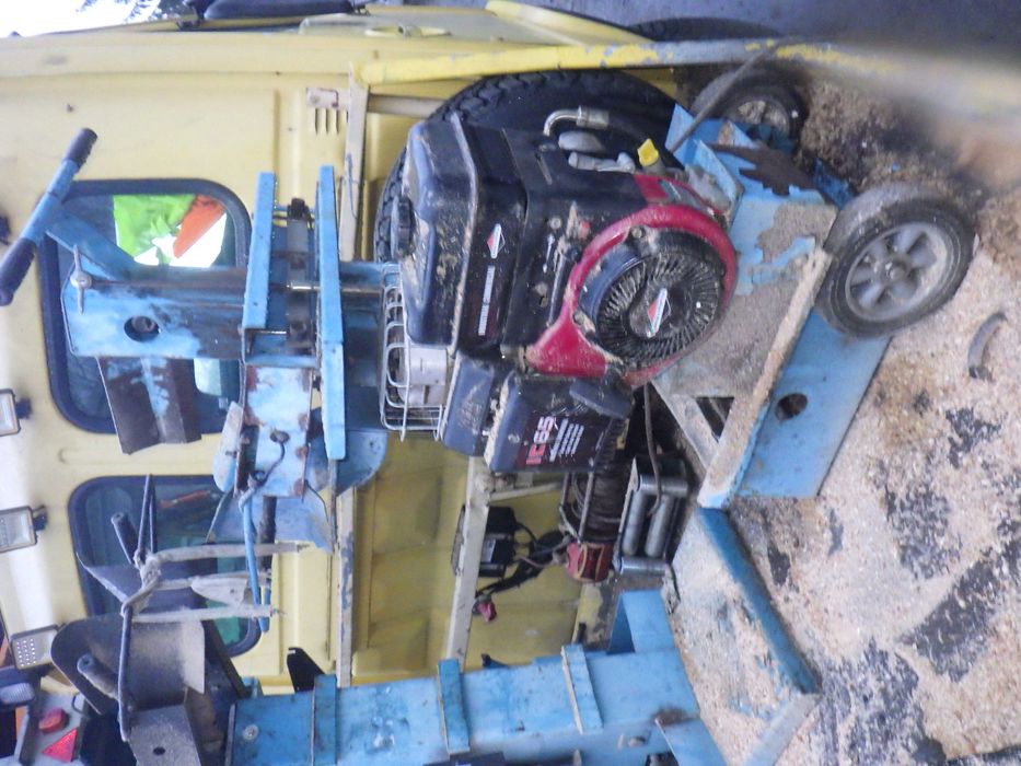 Rębak Luparka Hydrauliczna Spalinowa Mocna 12.5 Tony