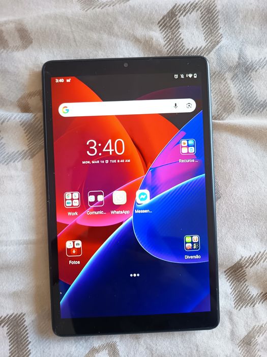Tablet Lenovo semi novo