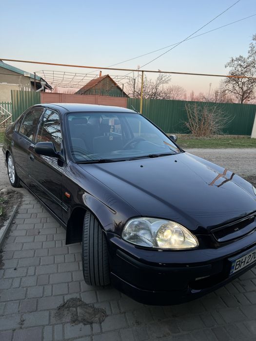 Продам Honda Civic 6