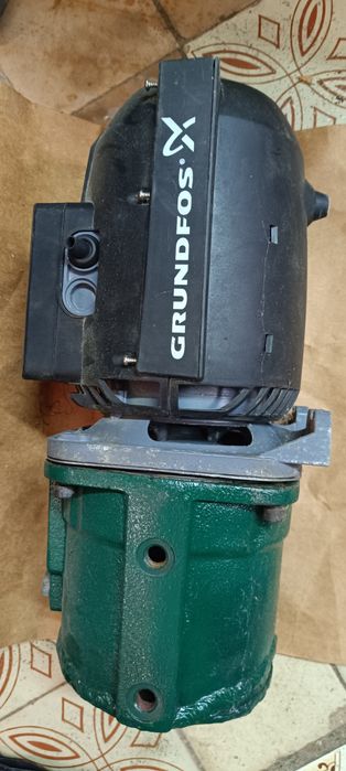 Насоси водяні.Три штуки