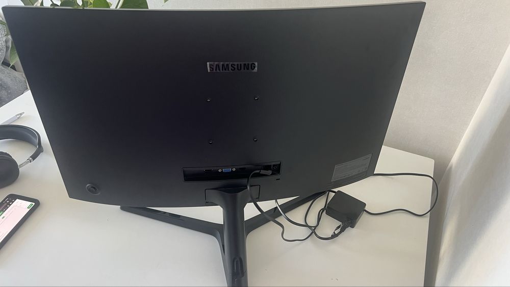 Монітор 27" Samsung C27R500FH curved ідеал