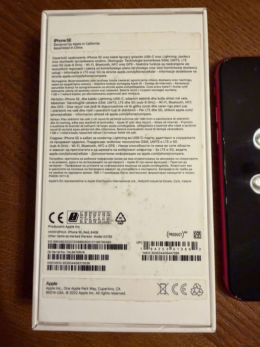 iPhone SE 2022 87% baterii czerwony
