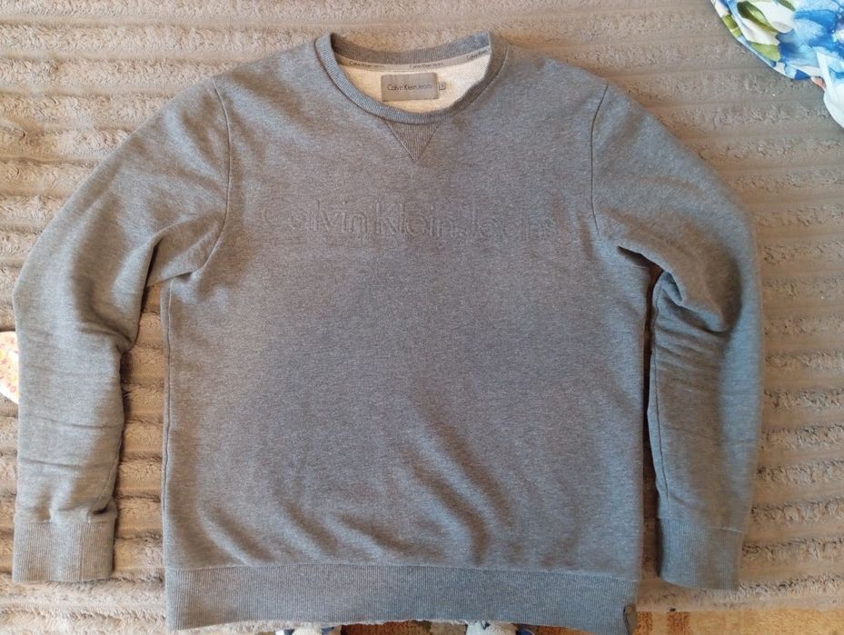 Свитшот Calvin Klein без дефектов