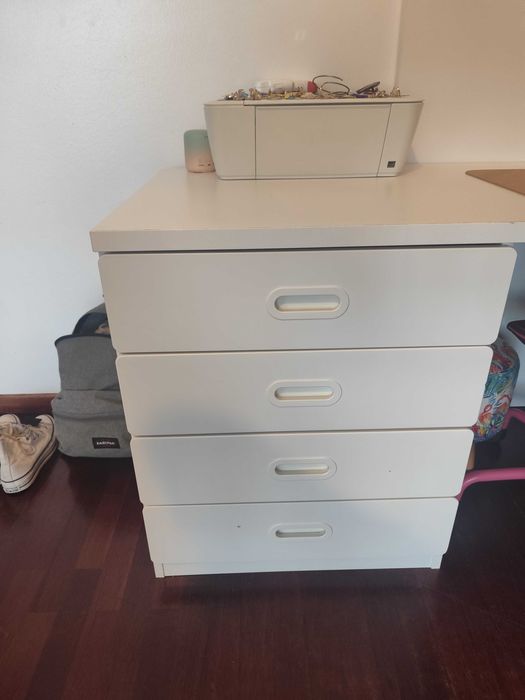 Cama alta IKEA branca, com secretária c/4 gavetas, 90x200 cm