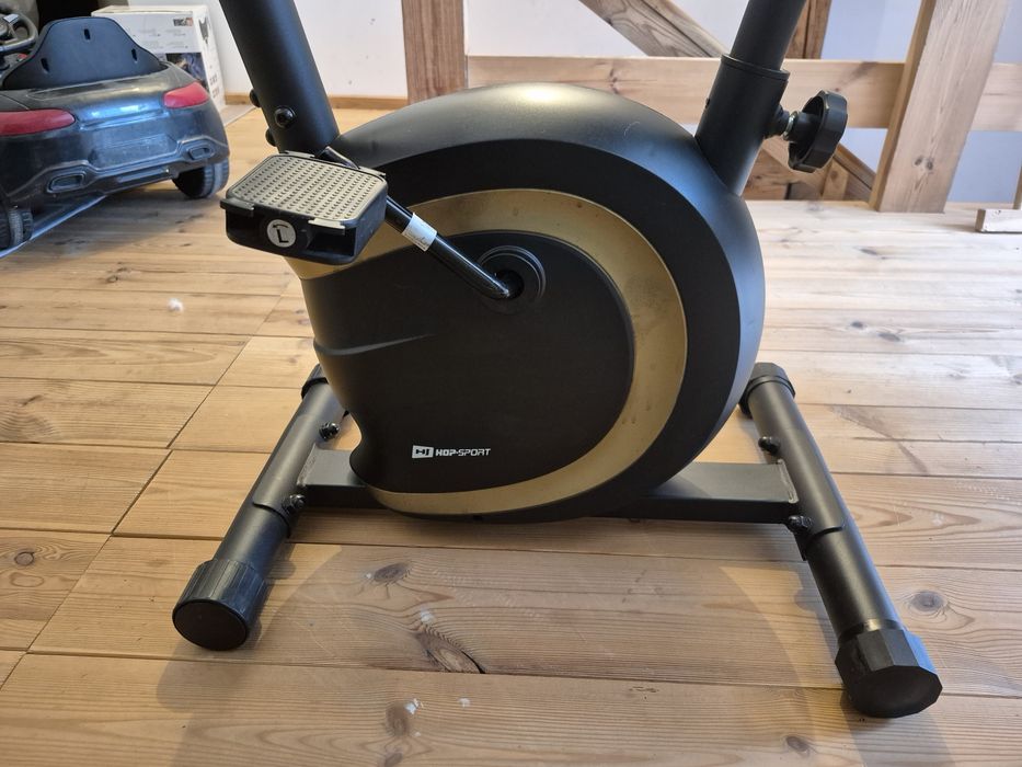 Rower stacjonarny / wieszak na ubrania