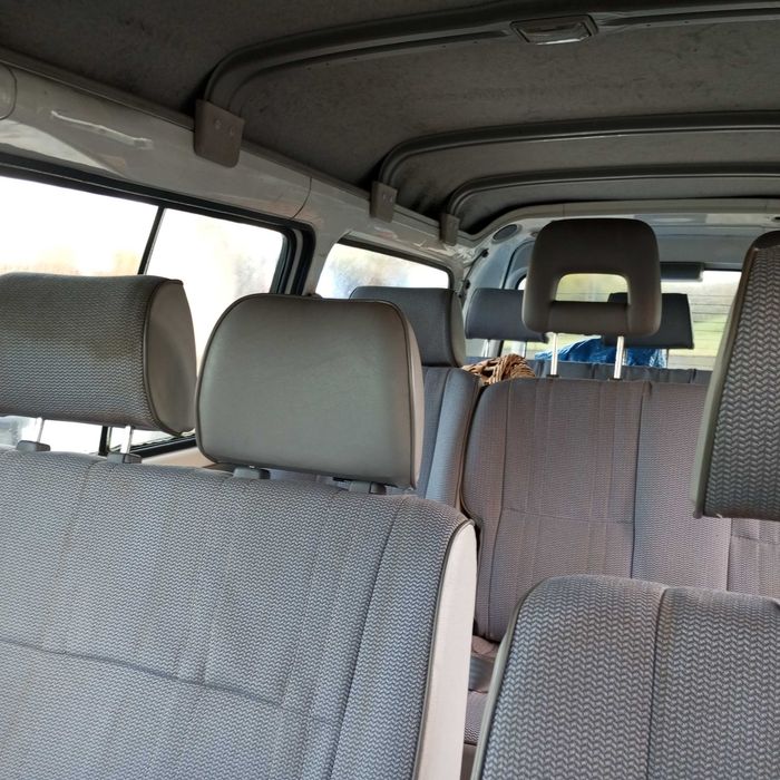 Carrinha Mitsubishi 9 lugares