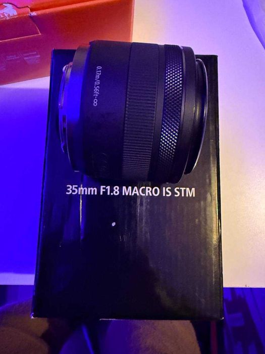 Canon Objetivo RF 35mm F1.8 Macro IS STM