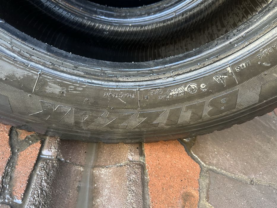 Шини 225/65 R16c Bridgestone Blizzak