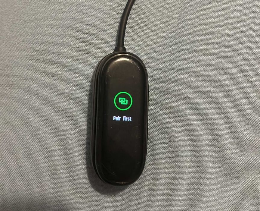 Xiaomi Mi Band 4 + Acessórios - Bom estado e caixa original