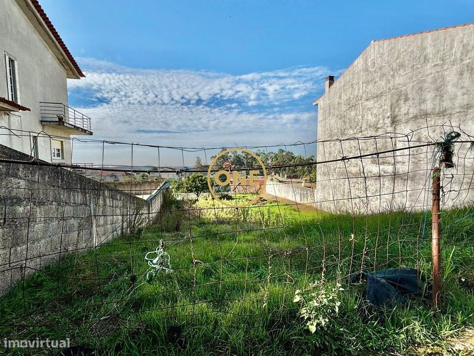 Terreno de Construção na zona do Castanhal