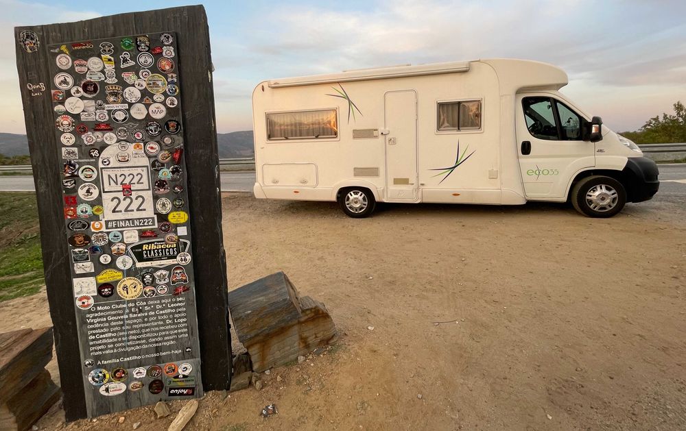 Autocaravana Moncayo Fiat Ducato - perfilada, com 4 lugares