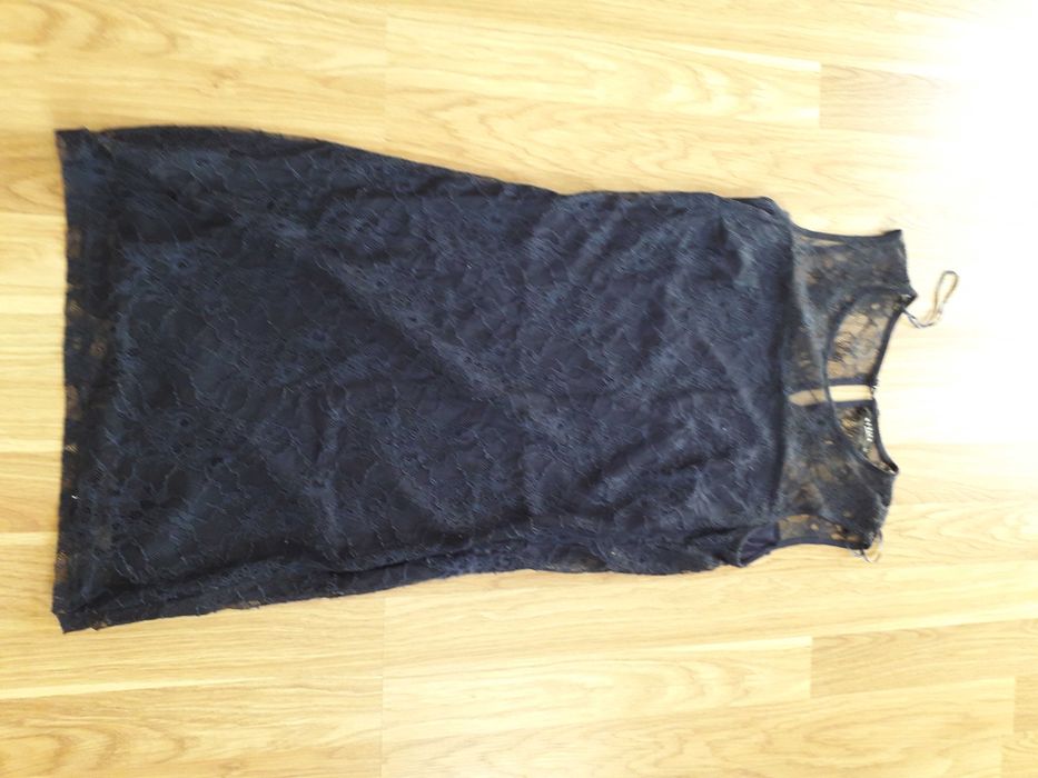 Sukienka damska Mohito  rozmiar xs.