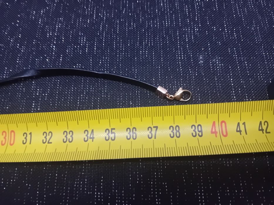 Choker na szyję nieskończoność. Stan bardzo dobry.